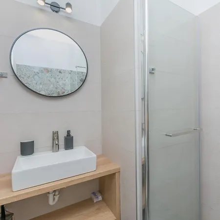 Apartman Blue Adriatic View Jesenice (Split-Dalmatia)